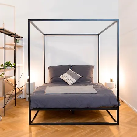 Near Ku'damm Appartement